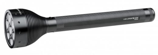 LED Lenser X21R 1600 lumen oplaadbaar met AFC OPRUIMING van € 399,-- OP=OP DE LAATSTE
