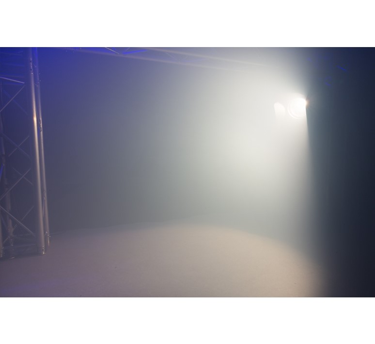 BeamZ_Pro_BTF-300Z_fresnel_zoom_toneelspot_300W_LED_warm_wit_3200K_6 151.381