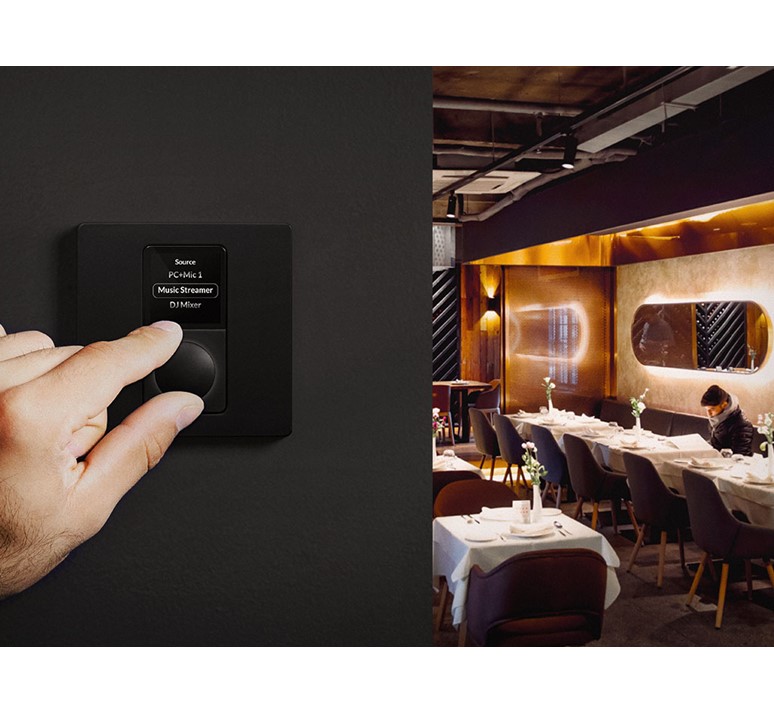 Blaze_Wall-M_multi_zone_wandregelaar_met_POE_zwart_EU_maat_6 BLAZEWALLMB